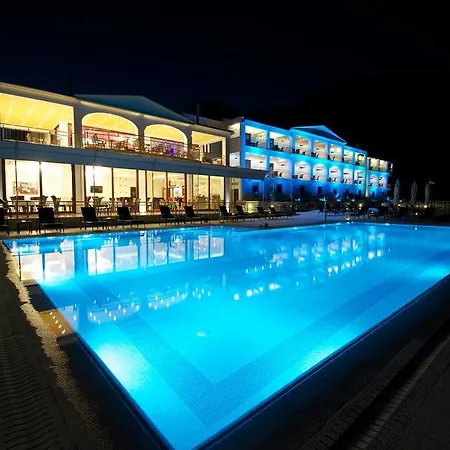 Hotel Odyssey & 4*