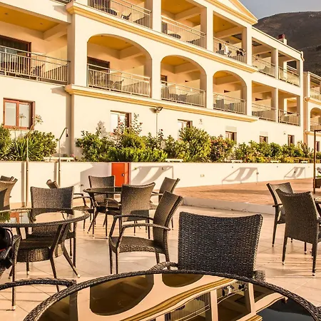 Hotel Odyssey & 4*