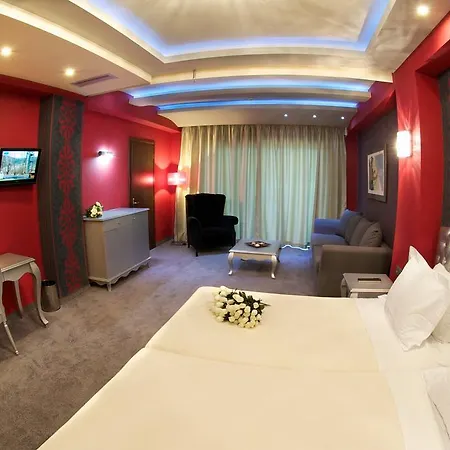Odyssey & 4*