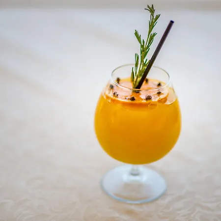 فندق Odyssey & أيّا إفيميا