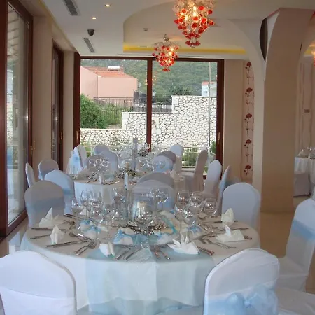 Odyssey & 4* Agia Efimia