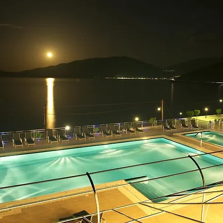Отель Odyssey Hotel & Spa 4*
