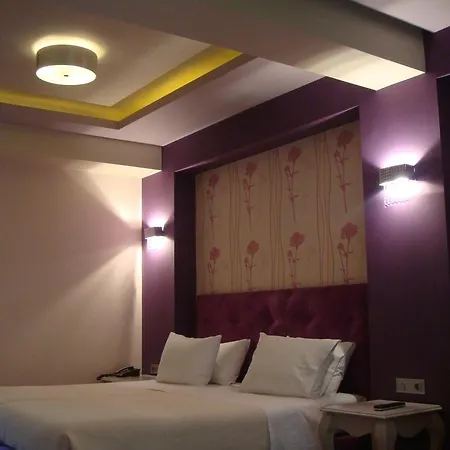 Odyssey Hotel & Spa Отель Айя-Евфимия