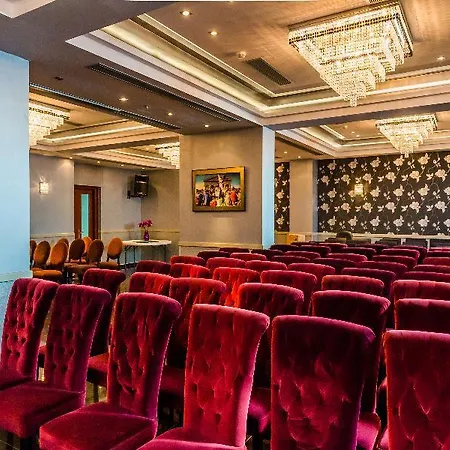 Odyssey Hotel & Spa Отель